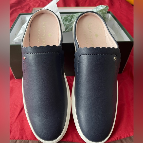 Kate Spade shoes - Picture 1 of 5